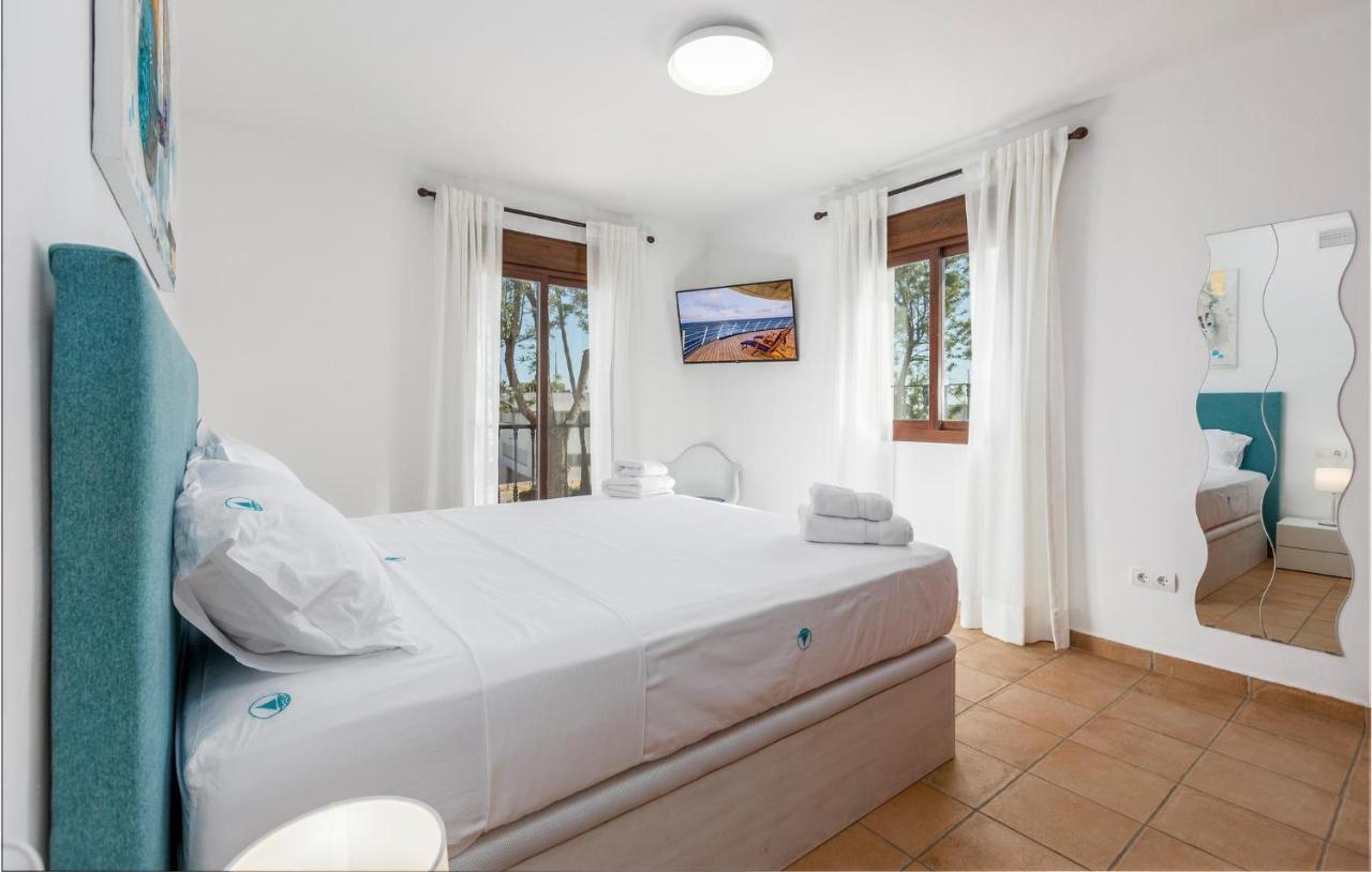 Gorgeous Home In Marbella With Kitchen Εξωτερικό φωτογραφία